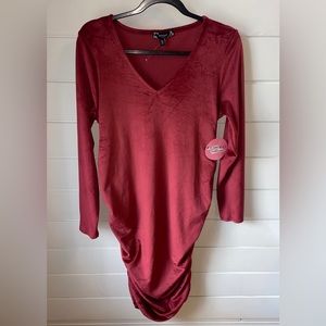 NWT‎ Derek Heart Maternity Dress Size L Long Sleeve Velvety Runched Sides